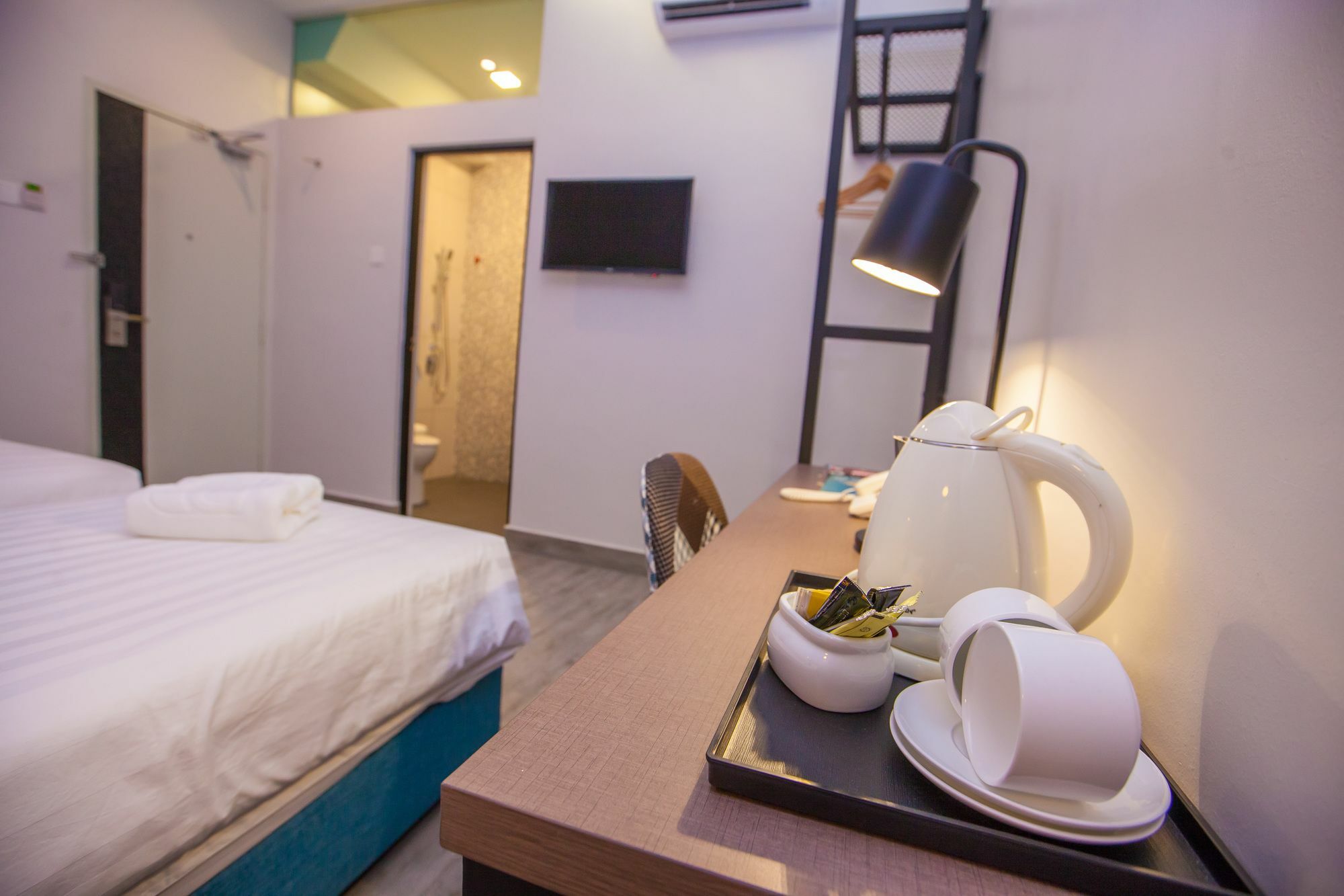 Bzz Hotel Skudai Eksteriør billede