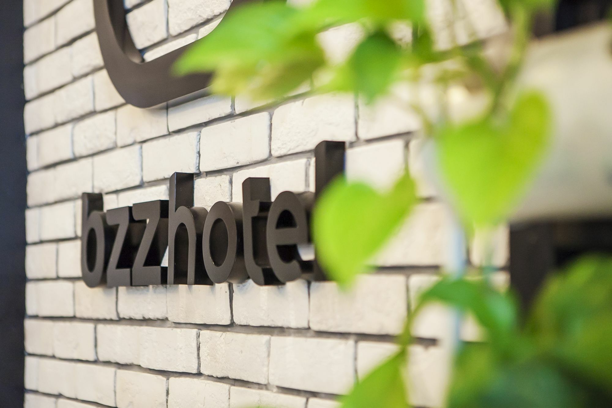 Bzz Hotel Skudai Eksteriør billede