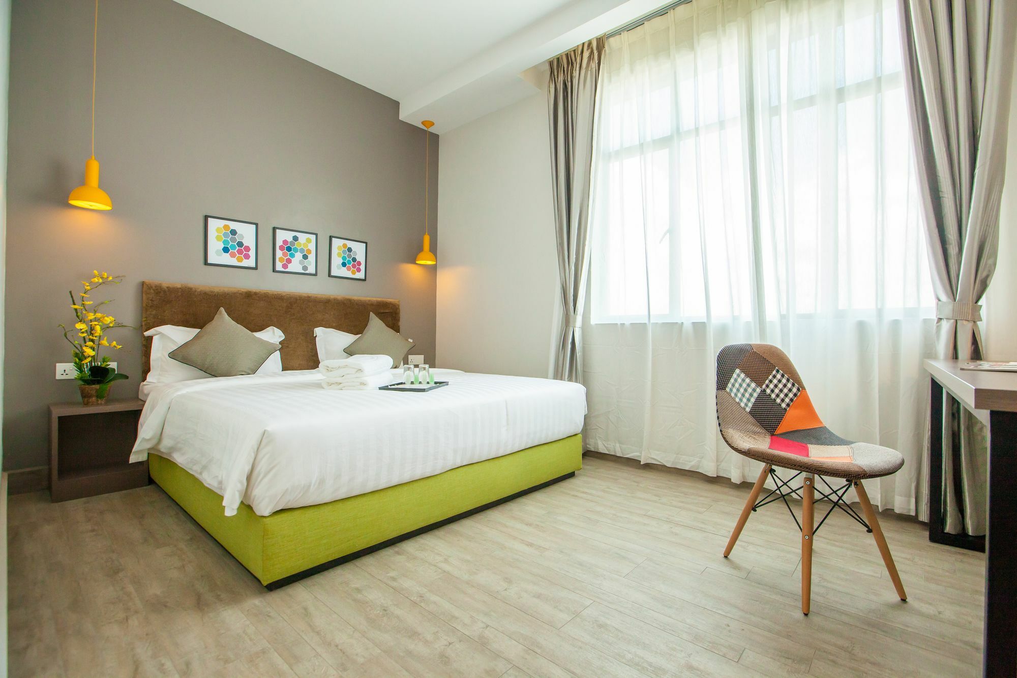 Bzz Hotel Skudai Eksteriør billede