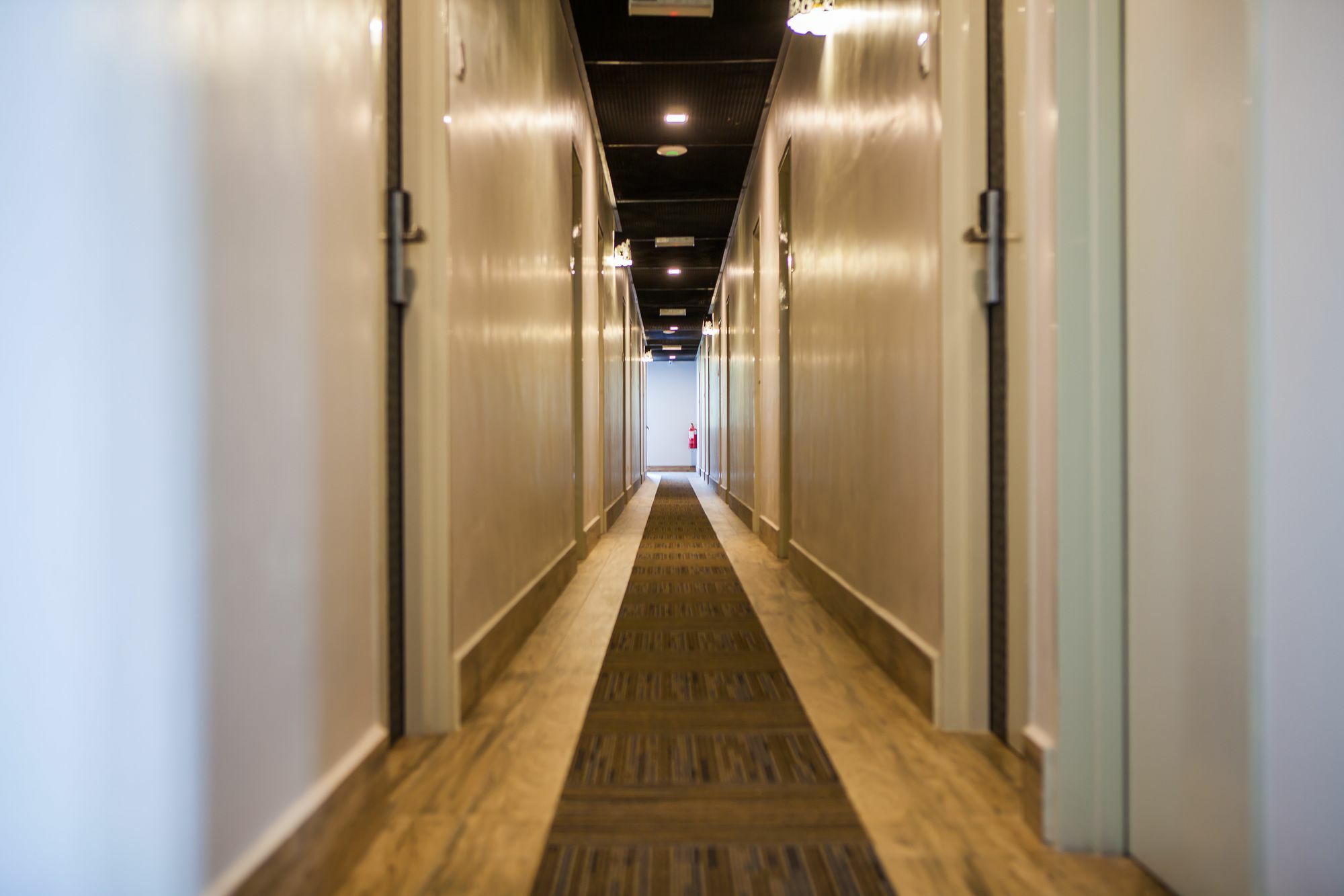 Bzz Hotel Skudai Eksteriør billede